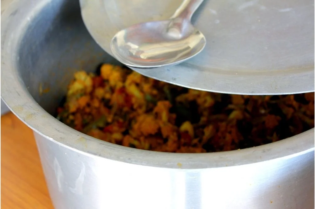 त्पादकता बनाम गरीबी