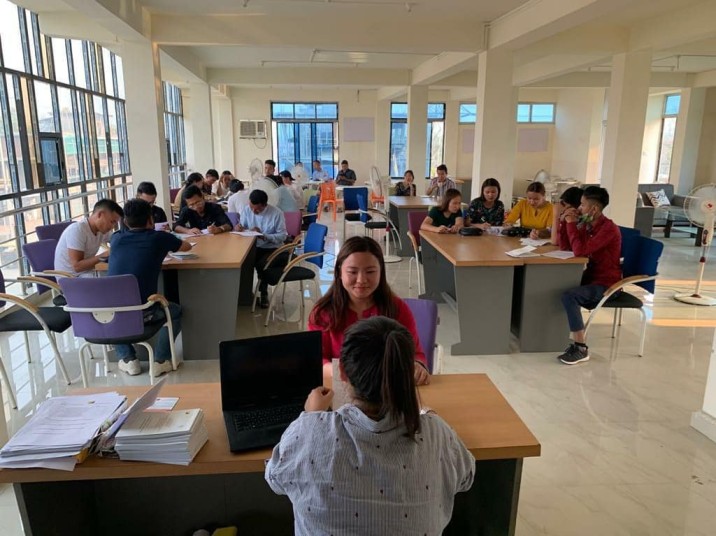 नौकरी साक्षात्कारों के लिए युवाओं को प्रशिक्षित करना_युवा रोजगार