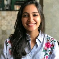 दीक्षा सिंह Picture