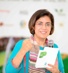 रेशमा आनंद Picture