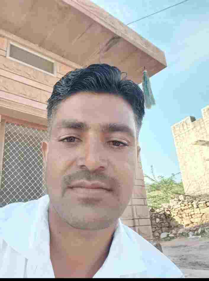 त्रिलोकनाथ कालबेलिया Picture